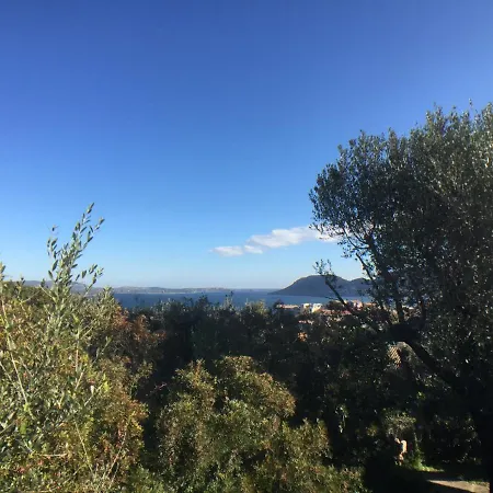 Les Oliviers : Vue Sur Le Golfe Et Centre-ville
